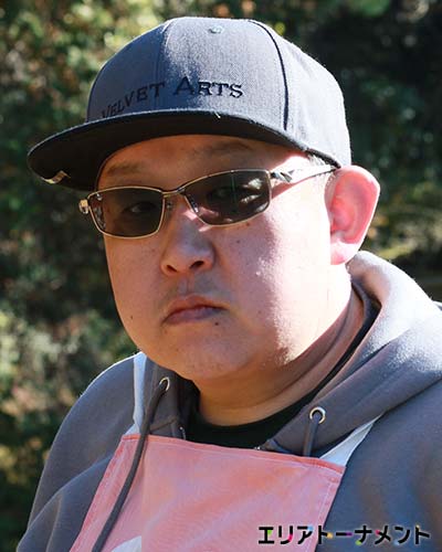 八塚利幸　ヤツヅカトシユキ