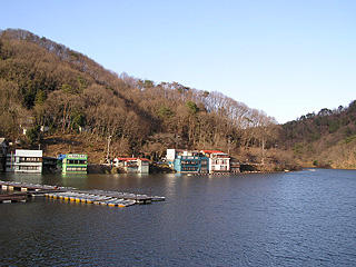 円良田湖画像