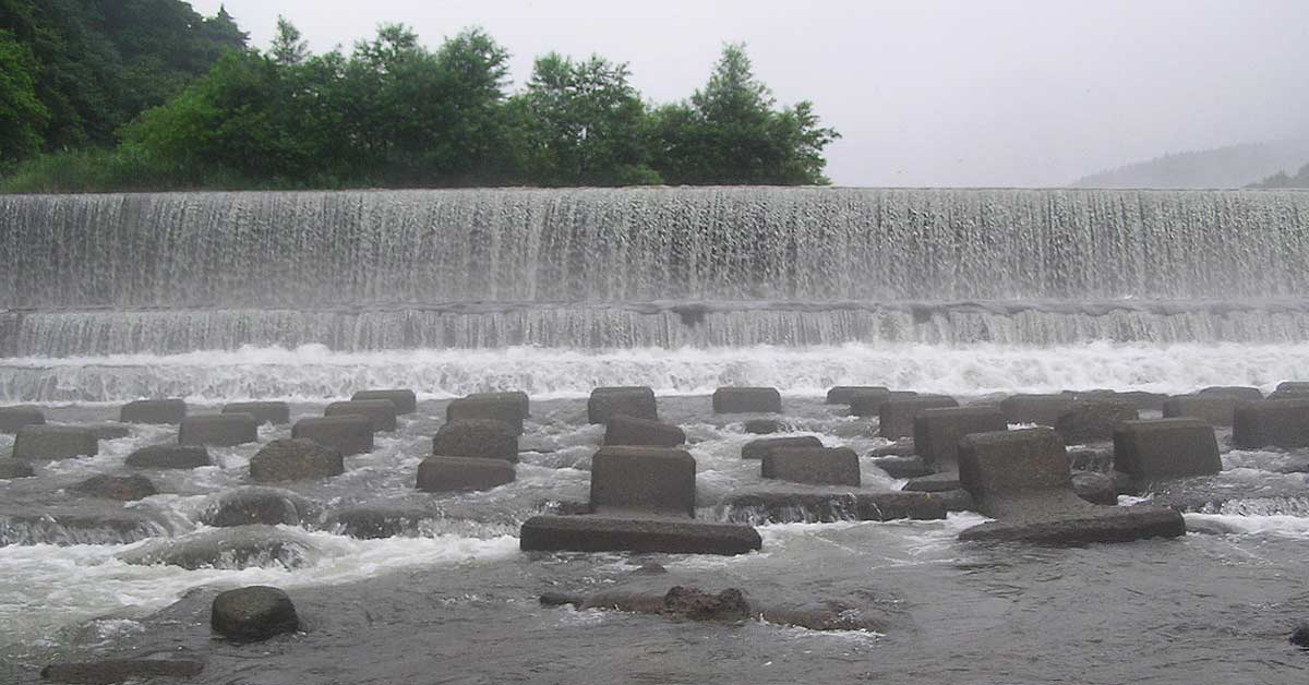 魚止め 堰堤