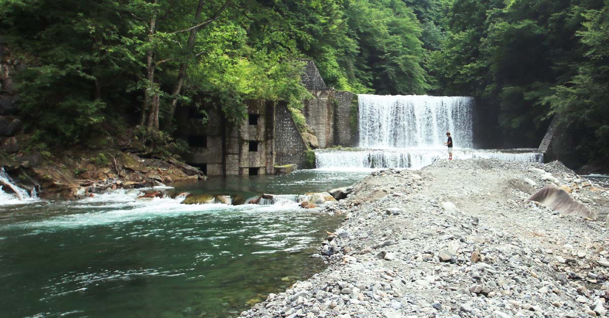 中津源流釣り場