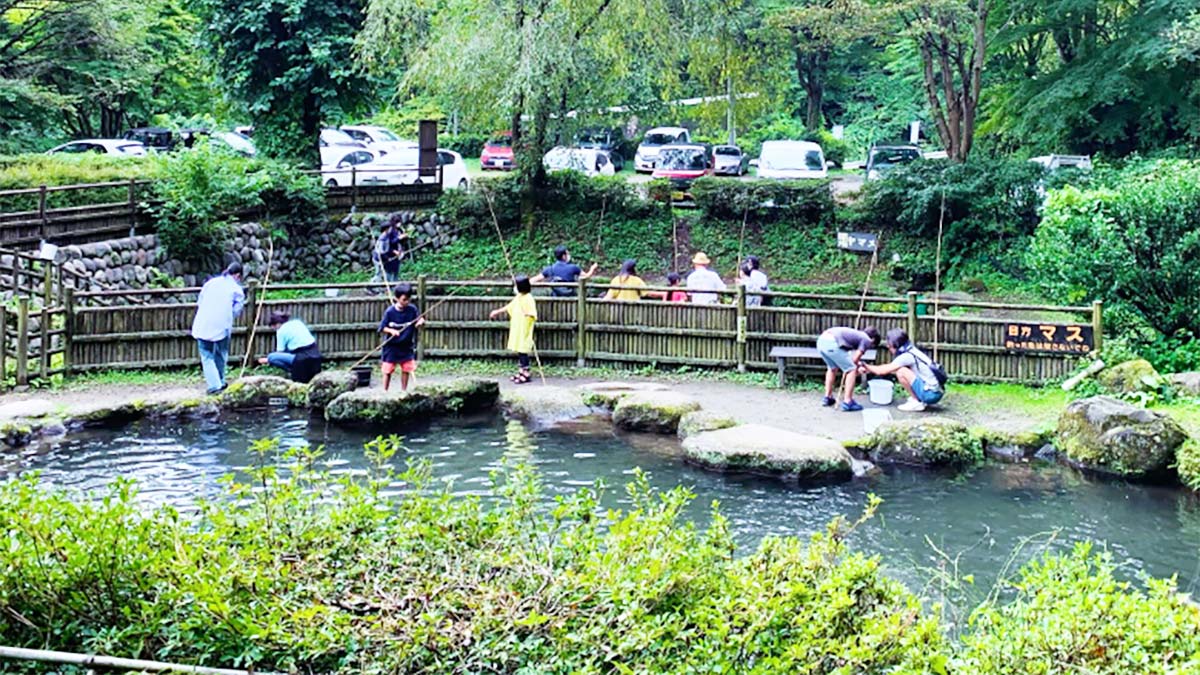 あづま養魚場